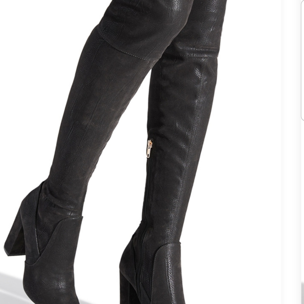 Over the knit boots